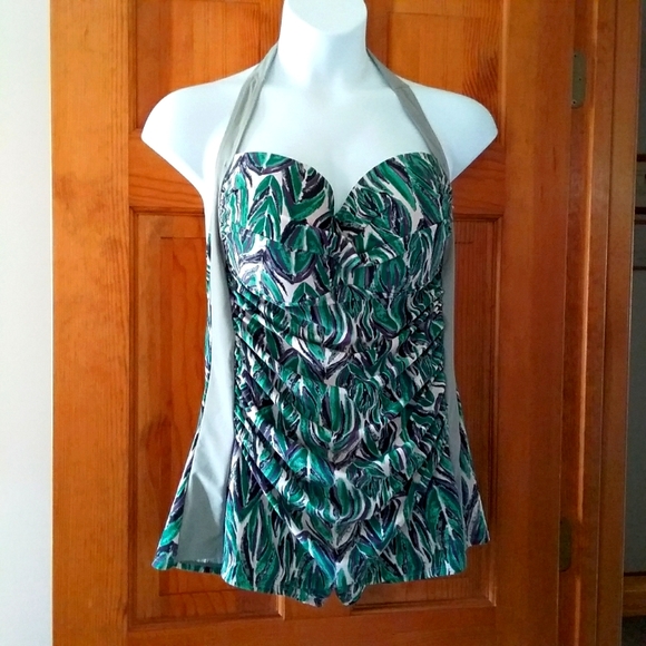 Jaclyn Smith NWT Boyshort Halter One-Piece Swimsuit 24W Multi-Color New - Picture 1 of 10